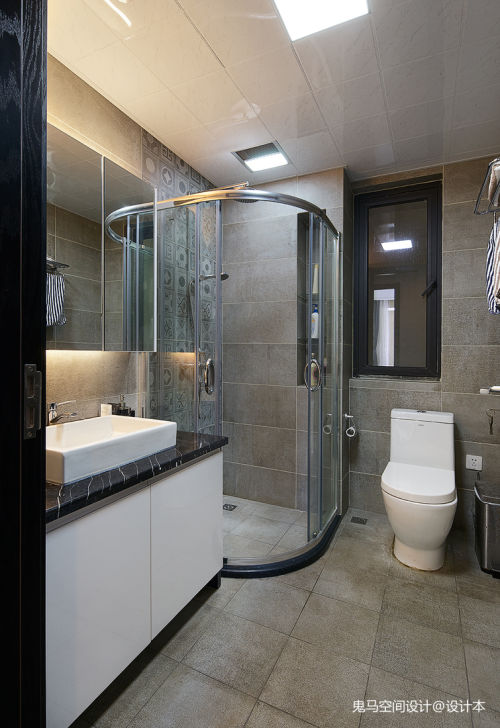 林深时见鹿现代简约卫生间设计图片赏析